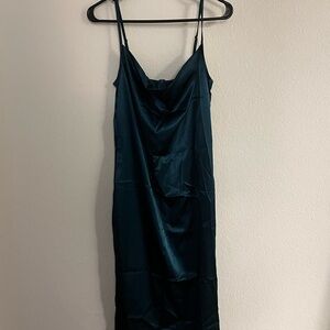 Women’s Midi Dress, Emerald Green Size M Never worn